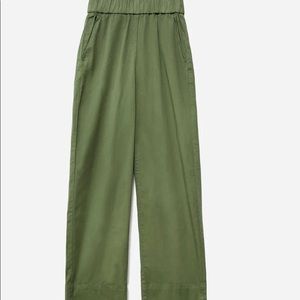 NEW! Everlane Easy Pant in green from Everlane, size 14, tags still on
